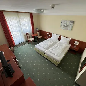 Breitenlee Hotel